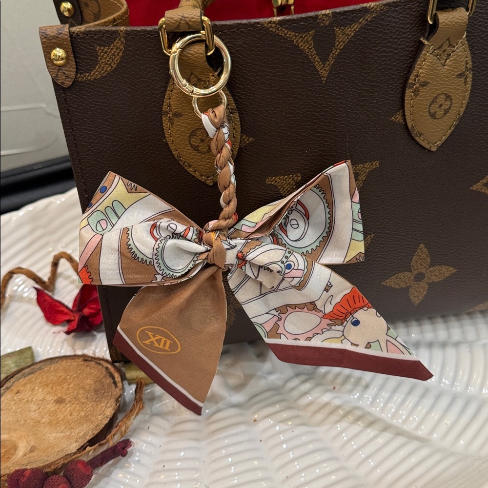 Modern Boho Brown & Cream Bow Tote Bag Accent Charm